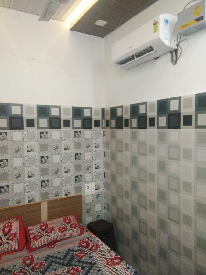 Sukhmani Home Stay อัมริตสา ภายนอก รูปภาพ